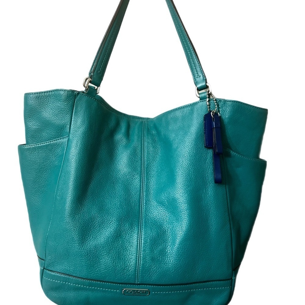 Coach Park Carrie Green Leather Tote Shoulder Bag H1381-F23662 Stylish Handbag